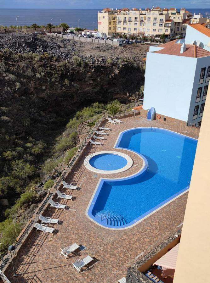 Huebsche Ferienwohnung Mit 2 Schlafzimmern, Pool Und Wlan, Strandnaehe Кальяо-Сальвахе Экстерьер фото