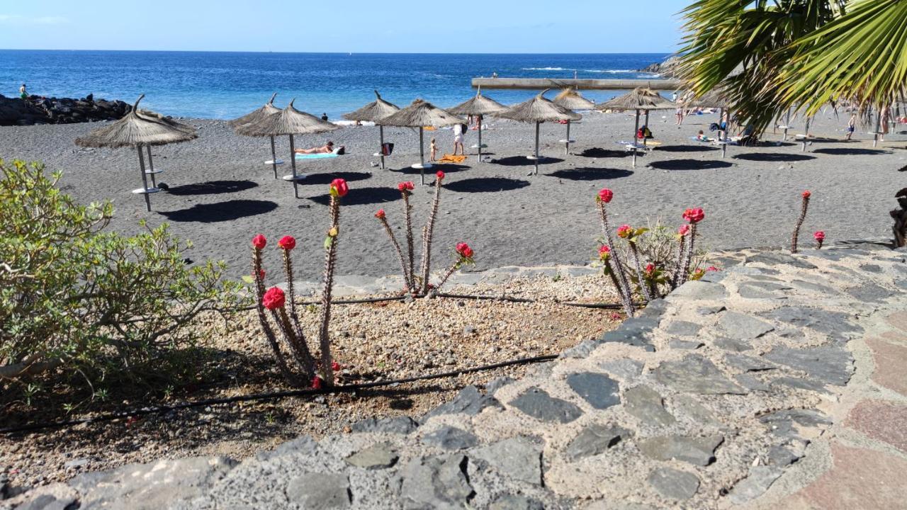 Huebsche Ferienwohnung Mit 2 Schlafzimmern, Pool Und Wlan, Strandnaehe Кальяо-Сальвахе Экстерьер фото